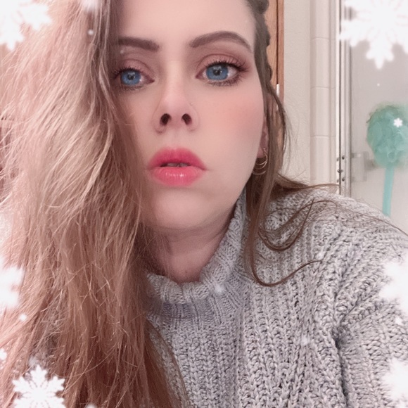 Meet Your Posher - Picture 11 of 12